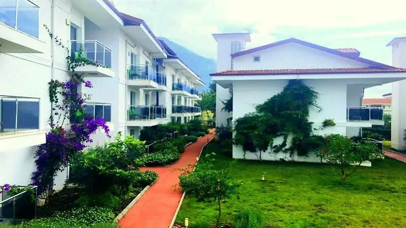 阳光假日度假村-全包式 厄吕代尼兹 酒店