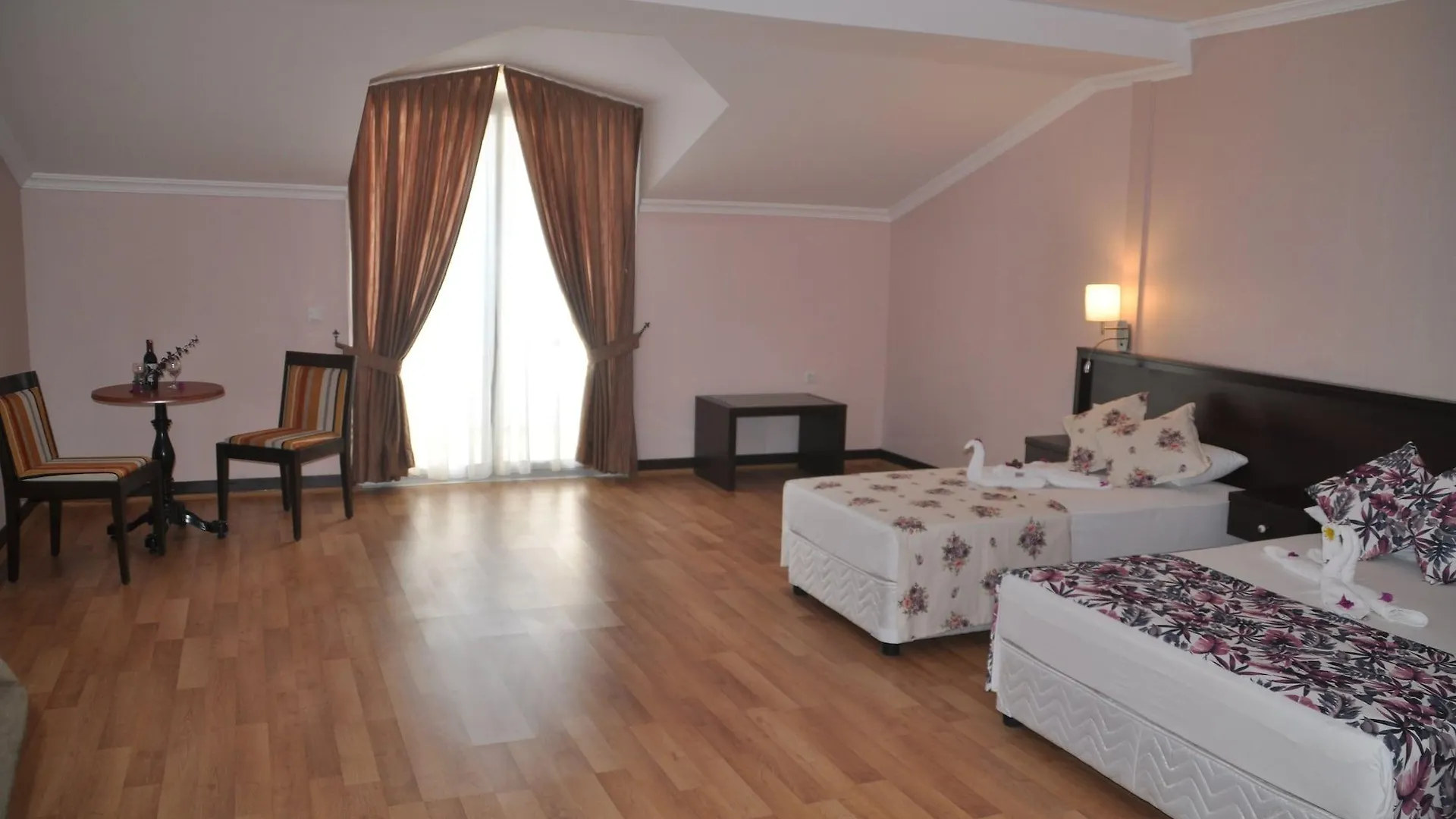Sunshine Holiday Resort Ölüdeniz Hotel