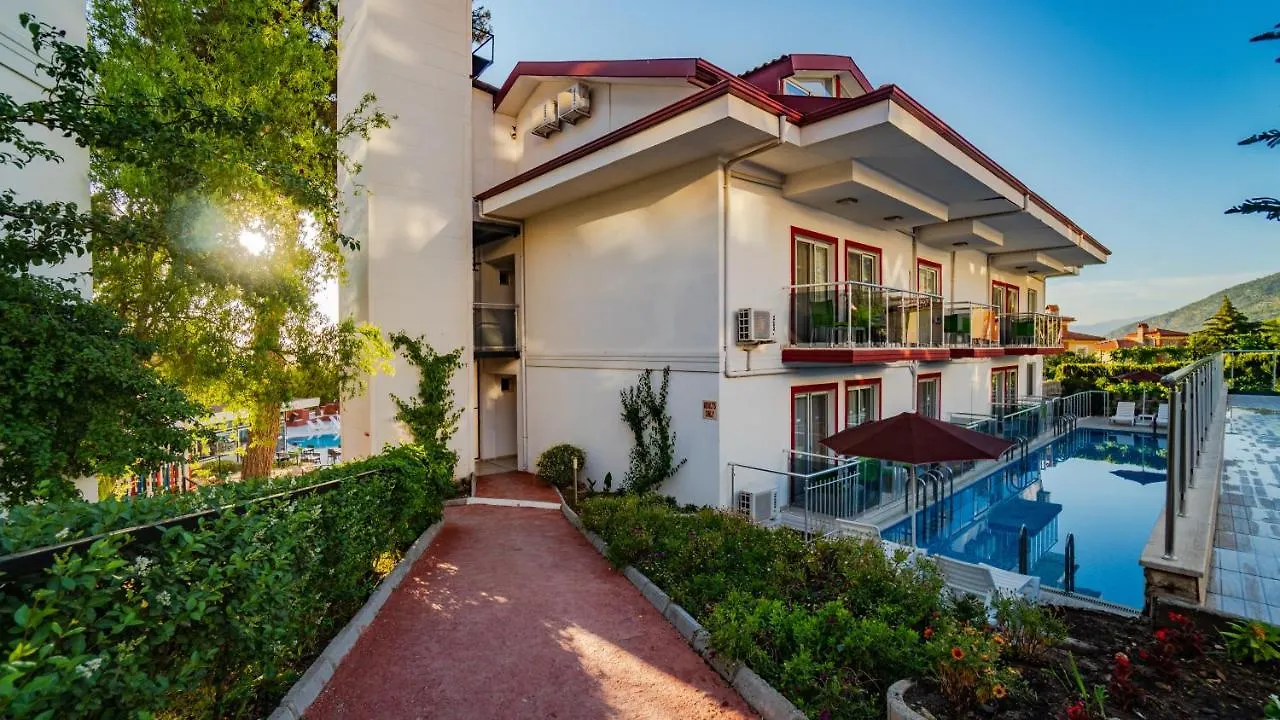 Отель Sunshine Holiday Resort Олудениз