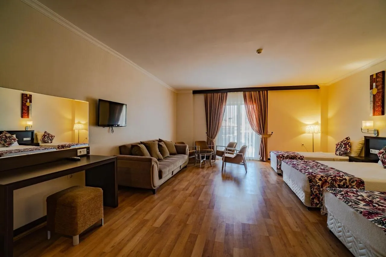Sunshine Holiday Resort Oludeniz